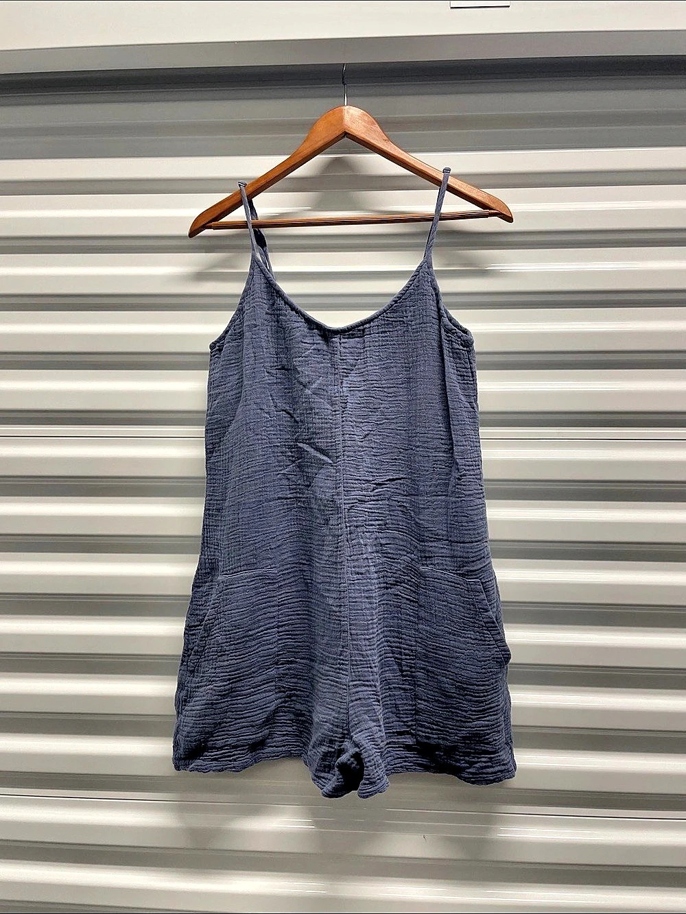 Monrow Cotton Double Gauze Adjustable Strap Pocket Romper Pocket Romper Blue